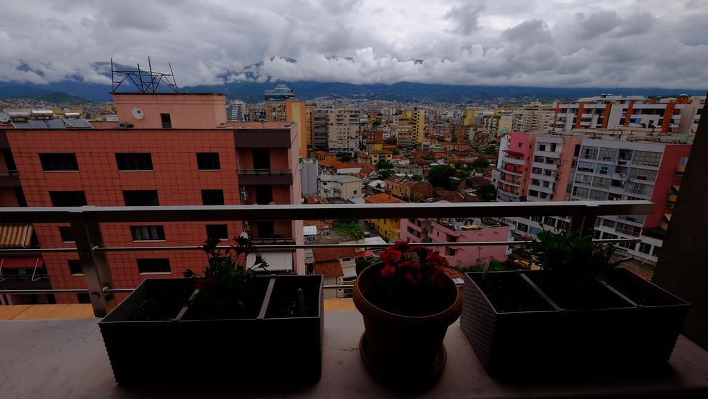 Galeria Apartment Tirana Bagian luar foto